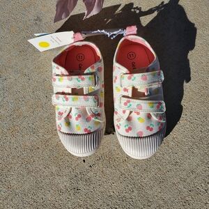 NWT Cat & Jack Cherry Lemon Strawberry Print Kids Shoes - Cream Size 11